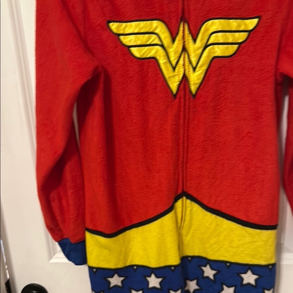 Women's wonder, woman Superhero Hooded Onesie - Red and Blue - Picture 4 of 12